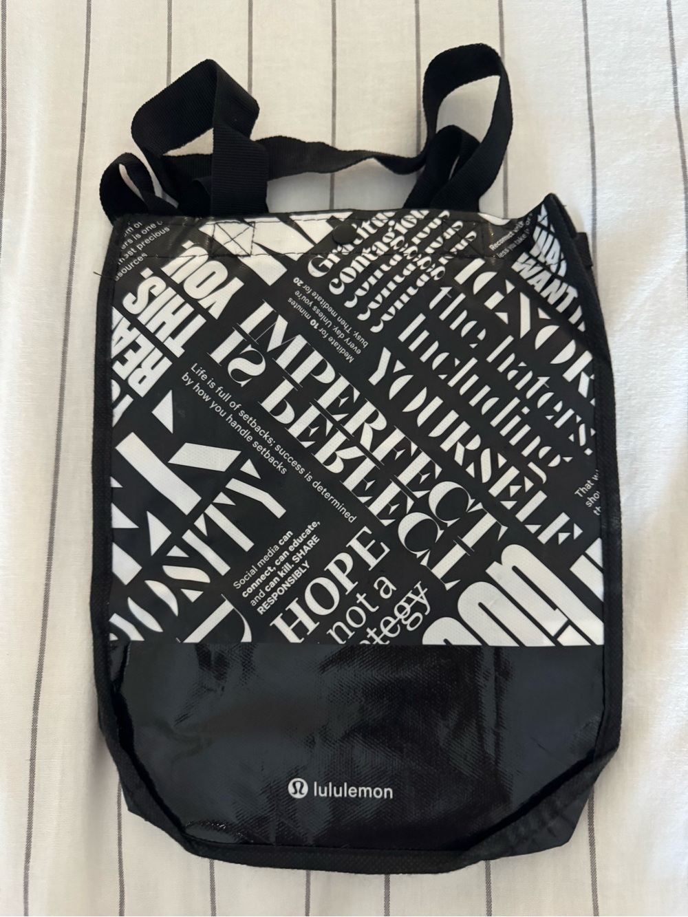 lululemon Black & White Graphic reusable bag